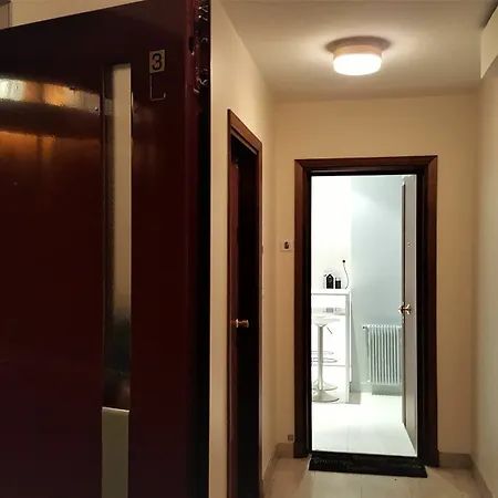 55 M2 With Balcony In The 6th Arrondiss. *