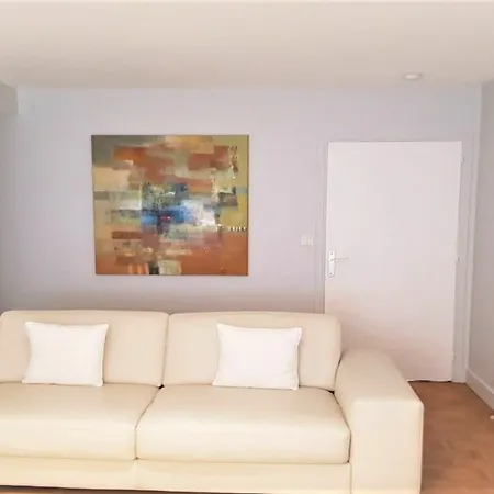 Lejlighed 55 M2 With Balcony In The 6th Arrondiss. Paris